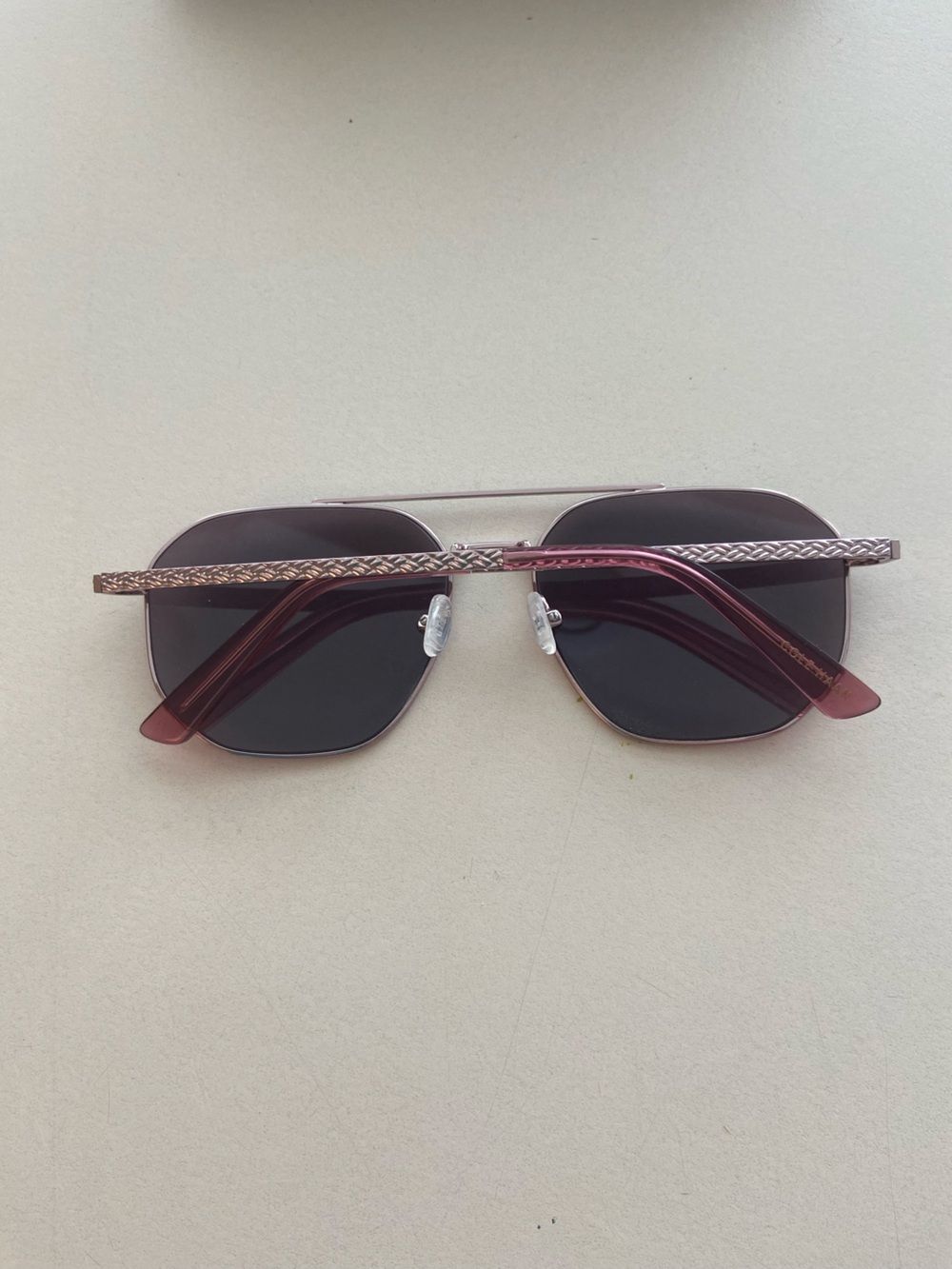 Cole Haan Sunglasses with rose gold hardwear - Picture 4 of 6